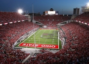 东契奇重返赛场，出色防守首场状态出色，美国队观众沸腾！赢得满堂喝彩