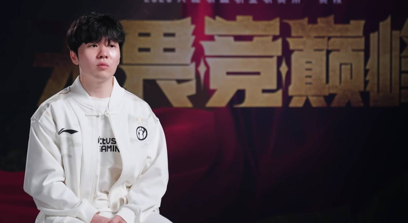 包含Uzi与40激战C9分钟，险胜胜负难料！，Rookie焦点对战比赛高潮迭起的词条